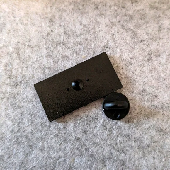 Am I Perfect? Pin - Picture 2 of 3